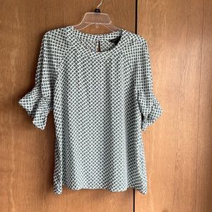 BANANA REPUBLIC pull over top, size M
